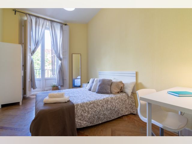 Spain furnished Room in Madrid, Madrid