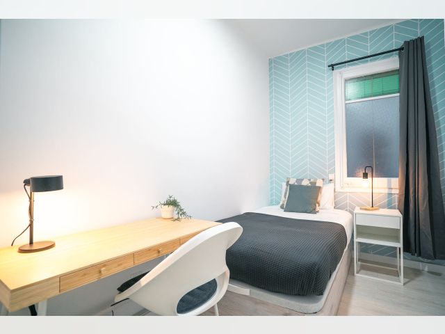 Spain furnished Room in Catalonia, Barcelona