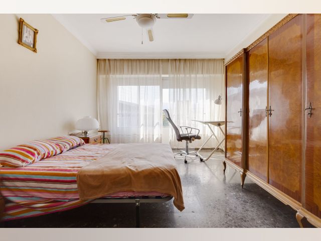 Spain furnished Room in Murcia, Murcia