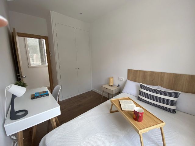 Spain furnished Room in Madrid, Madrid