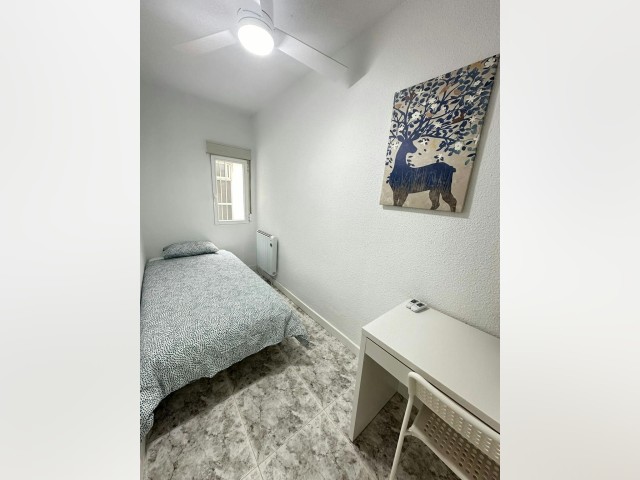 Spain furnished Room in Madrid, Madrid