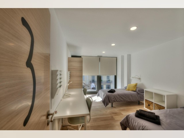 Spain furnished Room in Catalonia, Barcelona