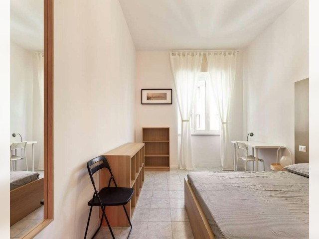 Italy furnished Room in Lombardy, Milan