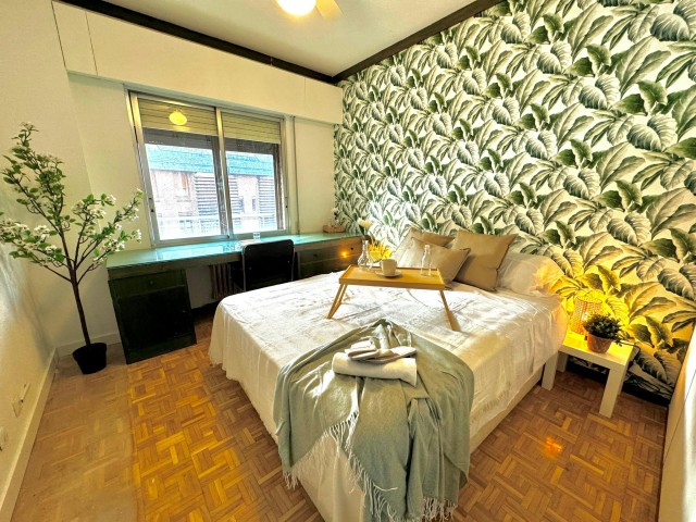 Spain furnished Room in Madrid, Madrid