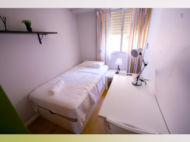 Spain furnished Room in Valencia, Valencia