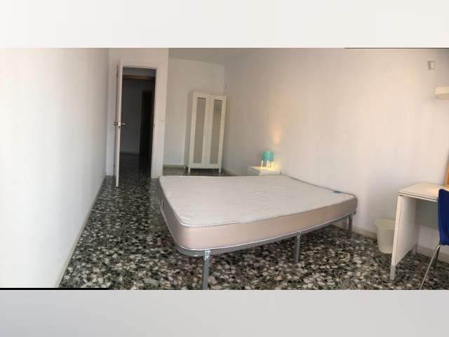 Spain furnished Room in Valencia, Valencia