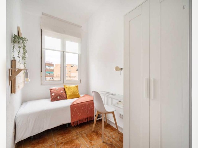 Spain furnished Room in Madrid, Madrid