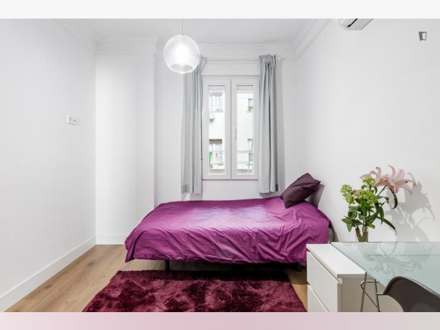 Spain furnished Room in Madrid, Madrid